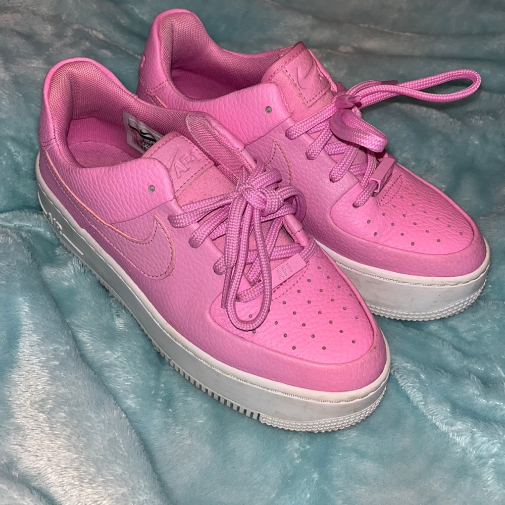 Bomb Pink AF1